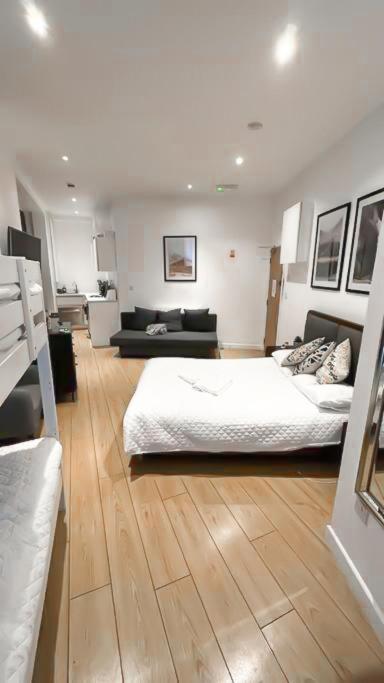 Sleep 6 Piccadilly Grand In London Vr5 Apartment Exterior photo